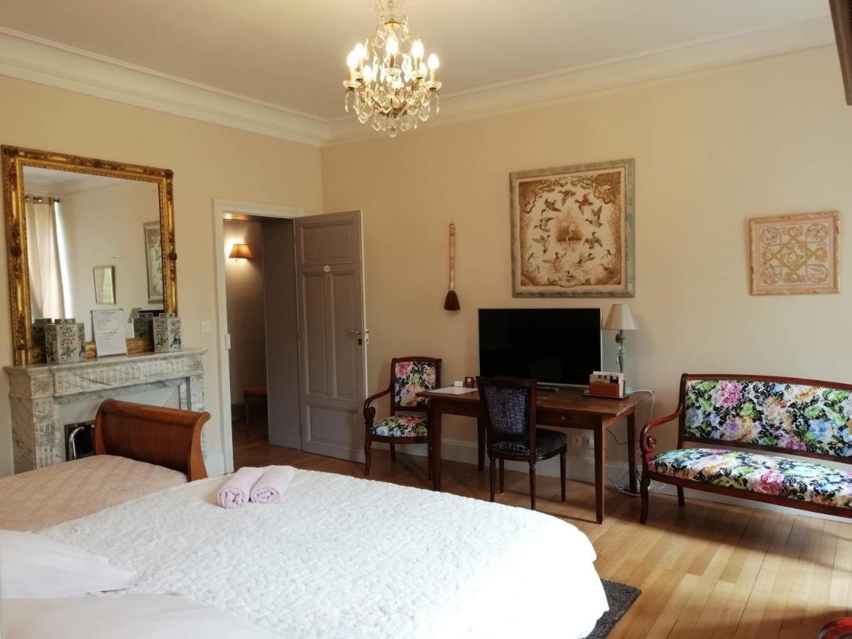 Chambres D'Hotes De Luxe Cote Parc-Cote Jardin Avec Parking Prive Gratuit Nevers Exterior foto