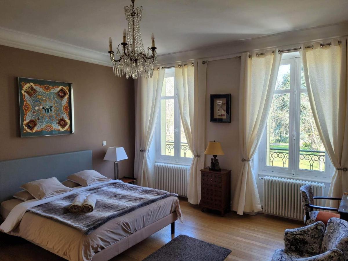 Chambres D'Hotes De Luxe Cote Parc-Cote Jardin Avec Parking Prive Gratuit Nevers Exterior foto