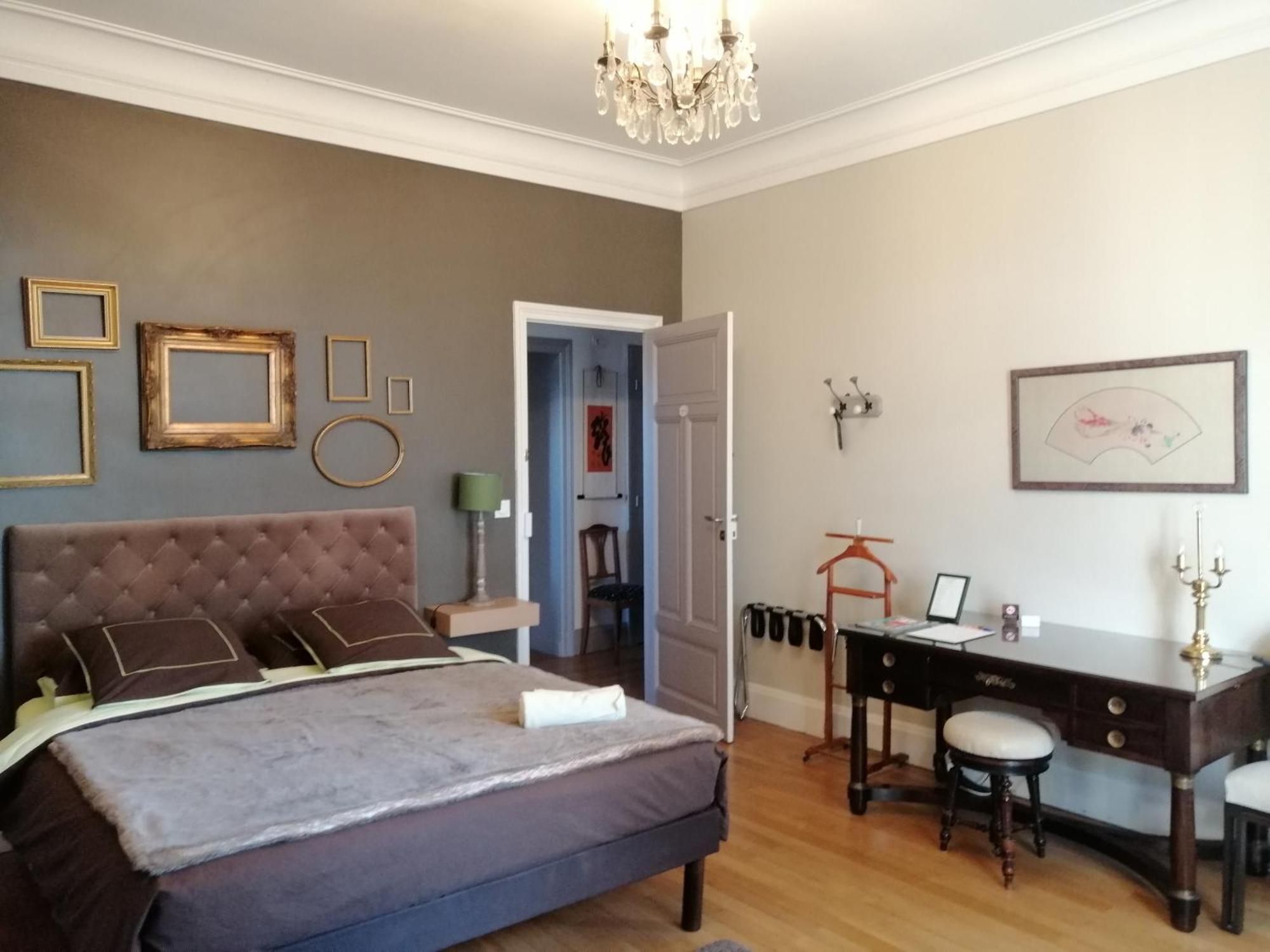 Chambres D'Hotes De Luxe Cote Parc-Cote Jardin Avec Parking Prive Gratuit Nevers Exterior foto