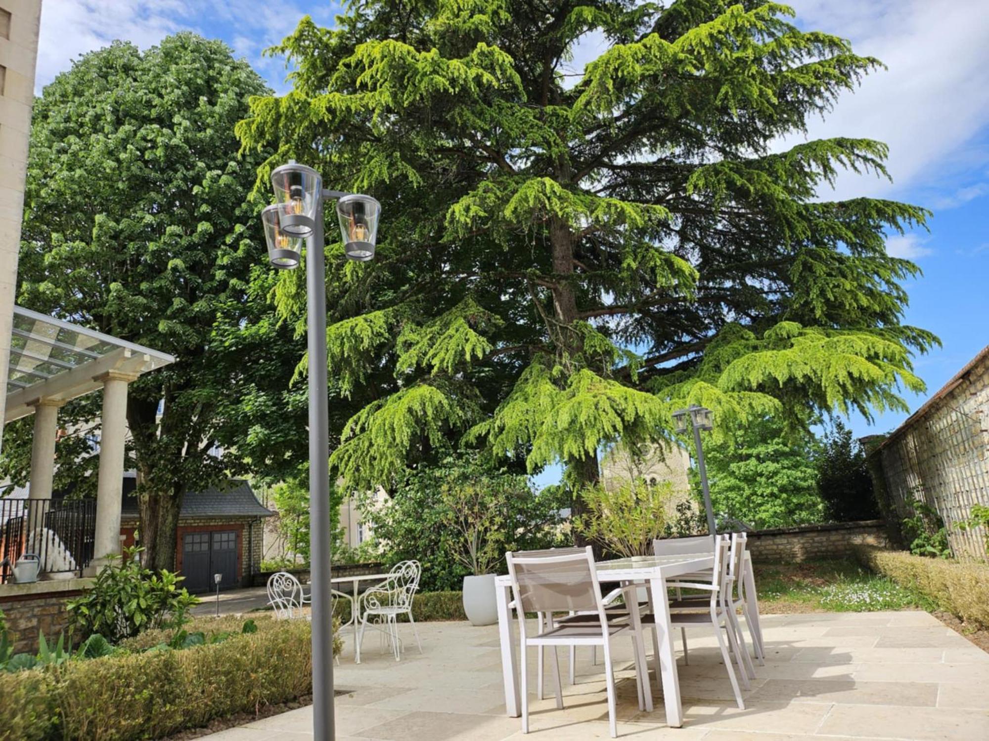 Chambres D'Hotes De Luxe Cote Parc-Cote Jardin Avec Parking Prive Gratuit Nevers Exterior foto