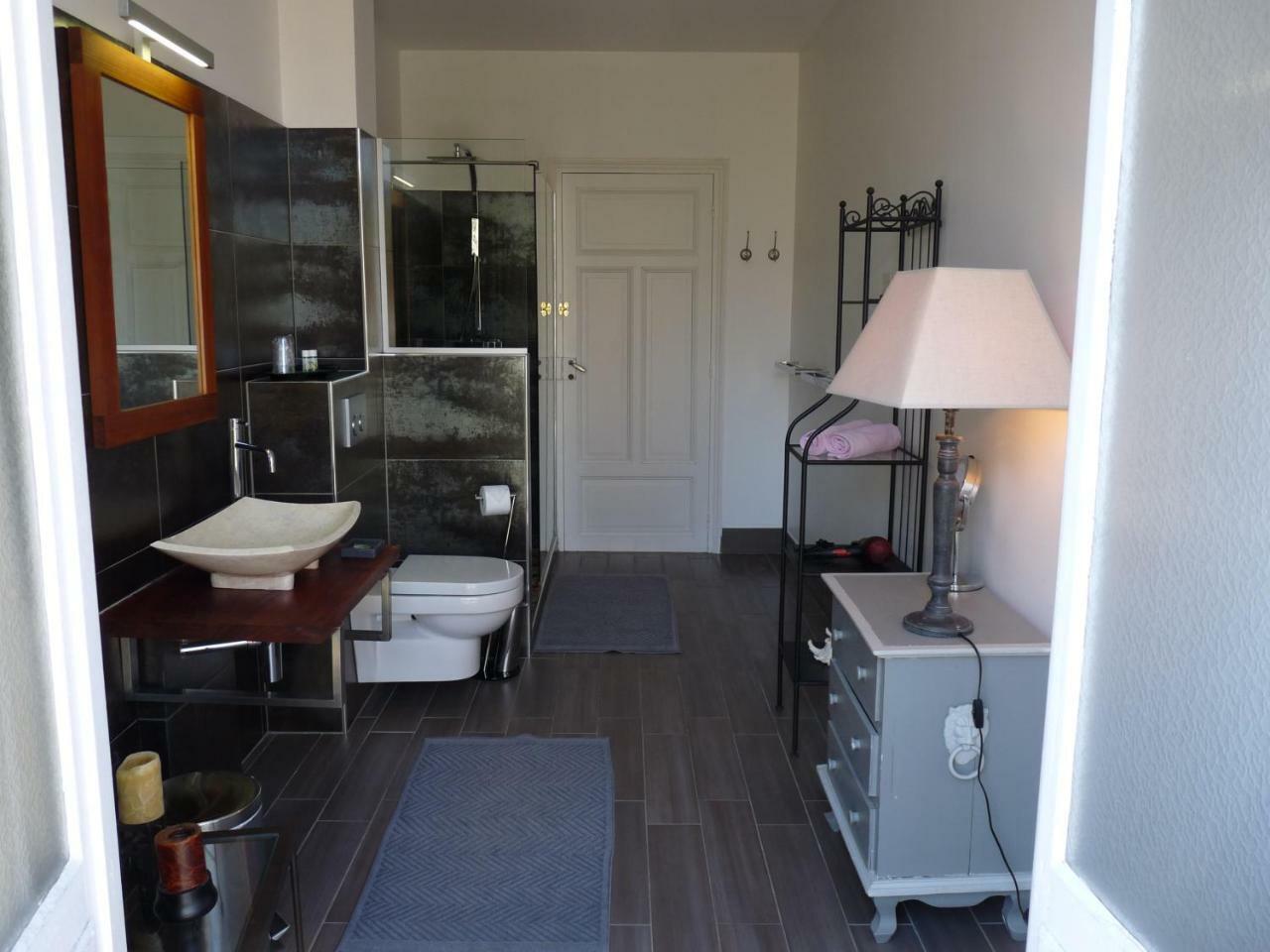 Chambres D'Hotes De Luxe Cote Parc-Cote Jardin Avec Parking Prive Gratuit Nevers Exterior foto