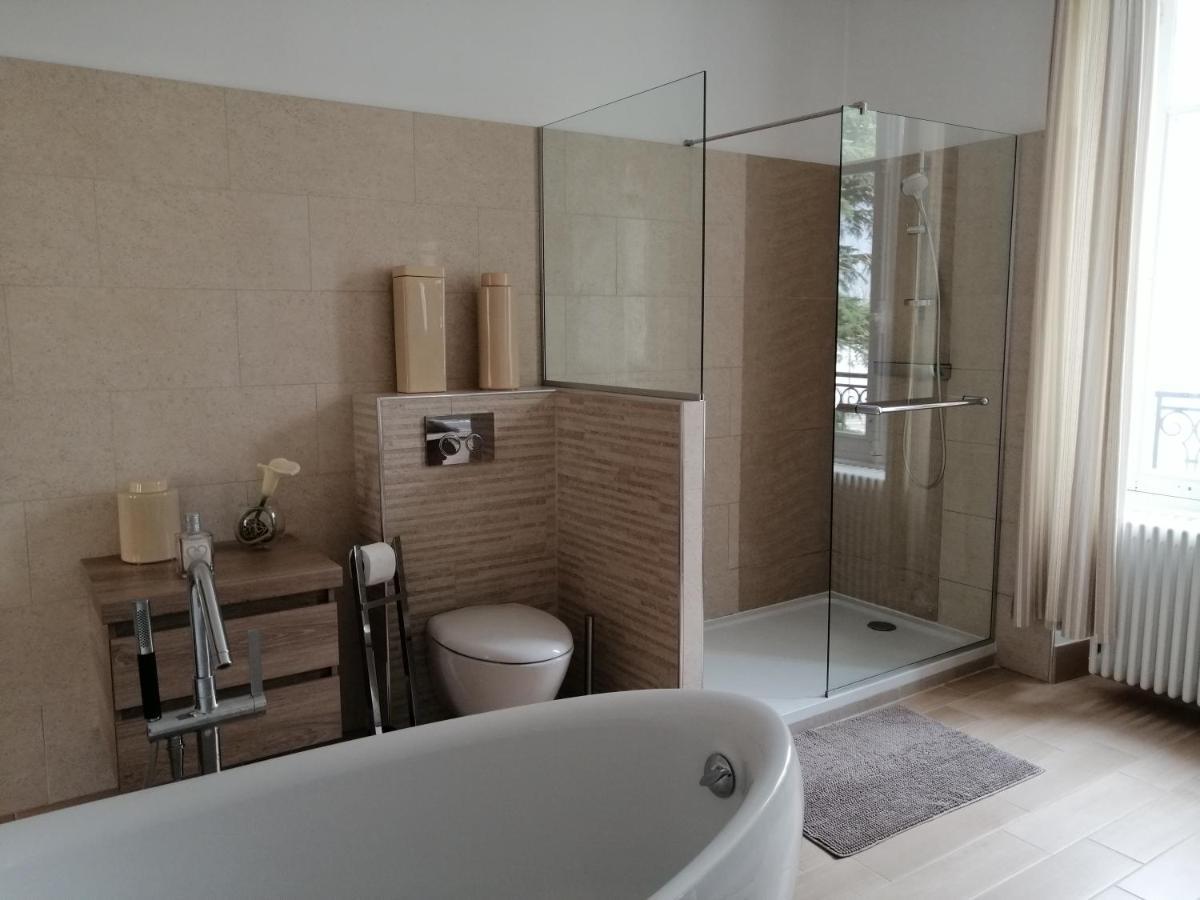 Chambres D'Hotes De Luxe Cote Parc-Cote Jardin Avec Parking Prive Gratuit Nevers Exterior foto